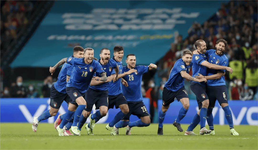 包含激烈较量：意大利与荷兰在欧锦赛上争夺胜利的词条