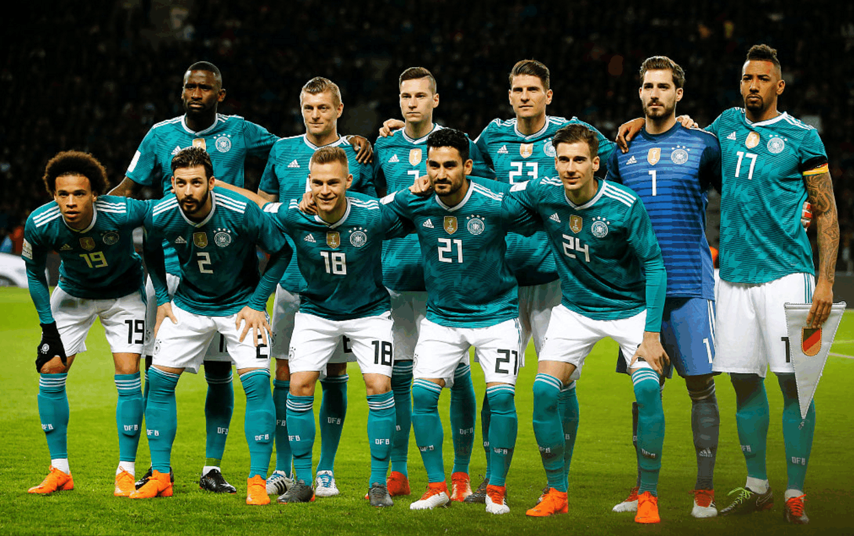 紧张比拼中球队实力对比暴露无疑