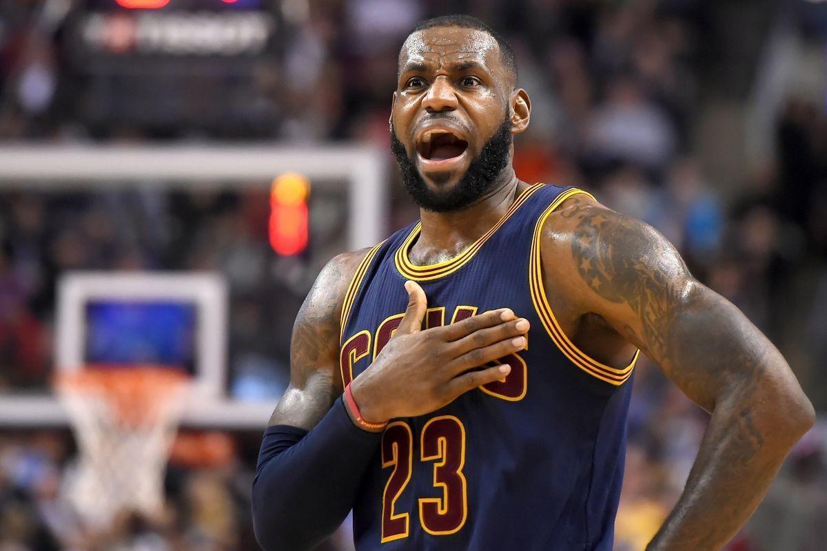 西蒙斯官方公布新规，库里引发争议，步行者球迷热议！